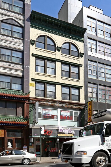 50 E Broadway, New York, NY à louer - Photo du bâtiment - Image 2 de 18