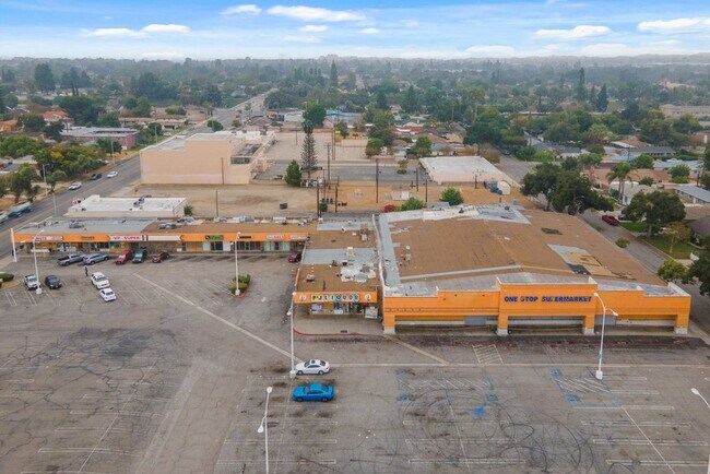 More details for 541 W Marshall Blvd, San Bernardino, CA - Retail for Sale