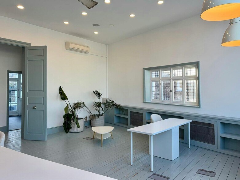 32 Stratford Rd, Londres à louer - Photo du bâtiment - Image 3 de 10