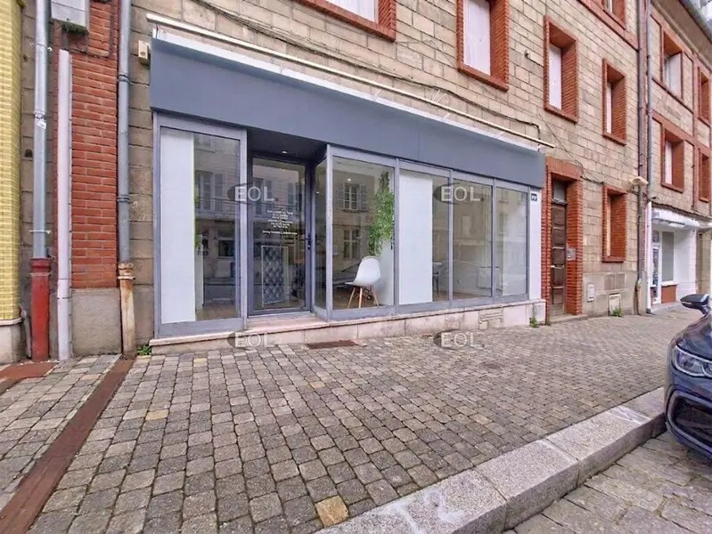 Retail in Gisors for sale Building Photo- Image 1 of 11