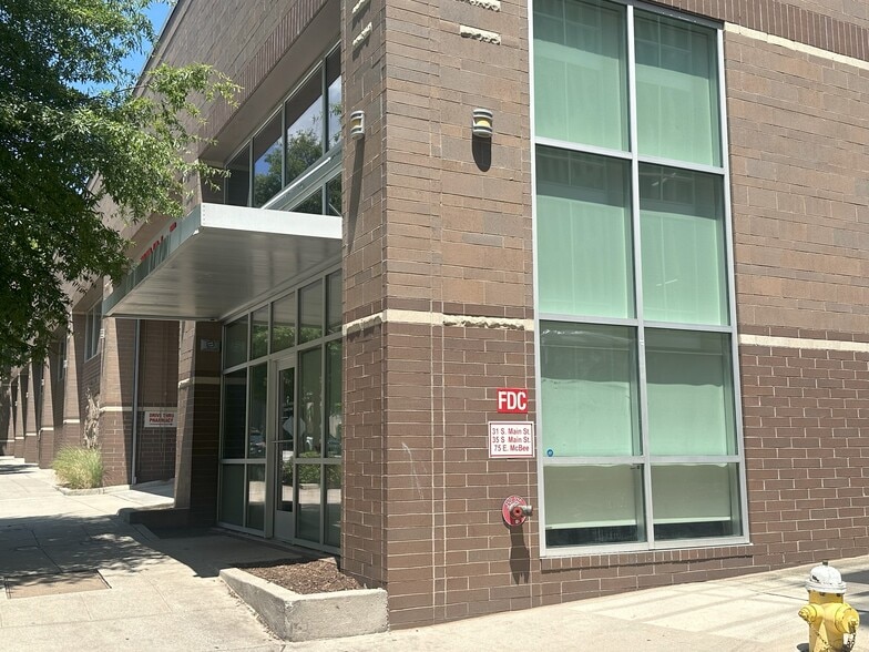 75-35 S Mcbee Ave, Greenville, SC for lease - Building Photo - Image 3 of 11