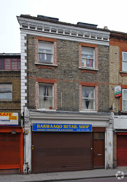 13 Peckham High St, London for lease - Building Photo - Image 3 of 3