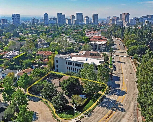 More details for 560 Hilgard Ave, Los Angeles, CA - Specialty for Sale