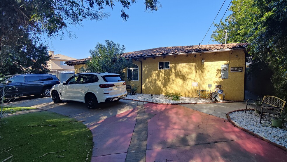 18831 Topham St, Tarzana, CA for sale - Building Photo - Image 1 of 1