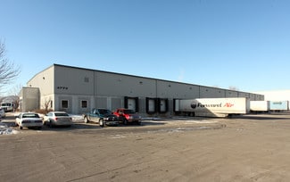 Plus de détails pour 4774 NE 22nd St, Des Moines, IA - Industriel à louer