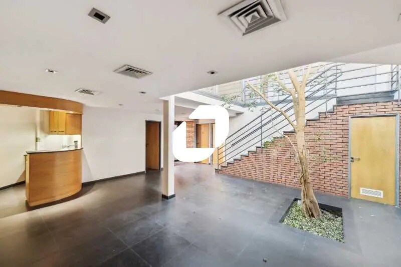 Bureau dans Chilly-Mazarin à louer - Photo intérieure - Image 2 de 16