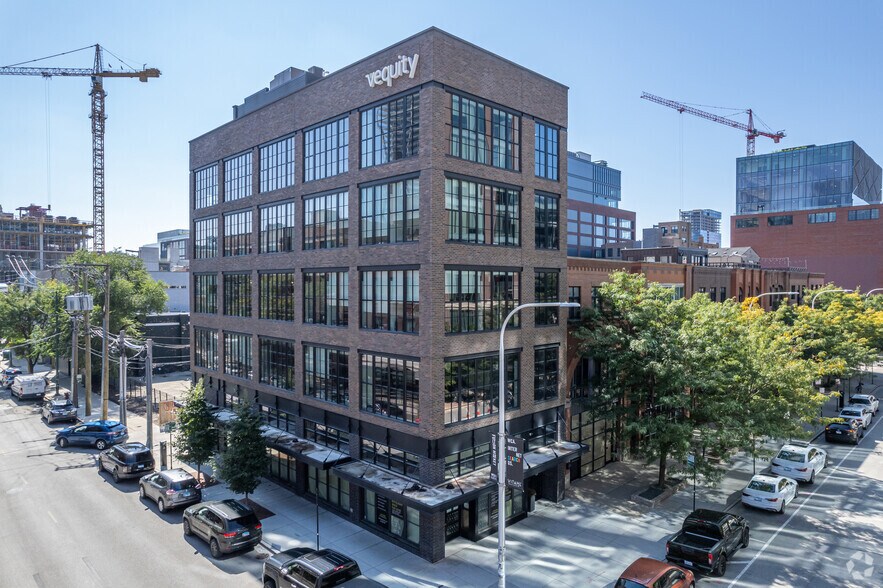 226 N Morgan St, Chicago, IL à louer - Photo du bâtiment - Image 2 de 8