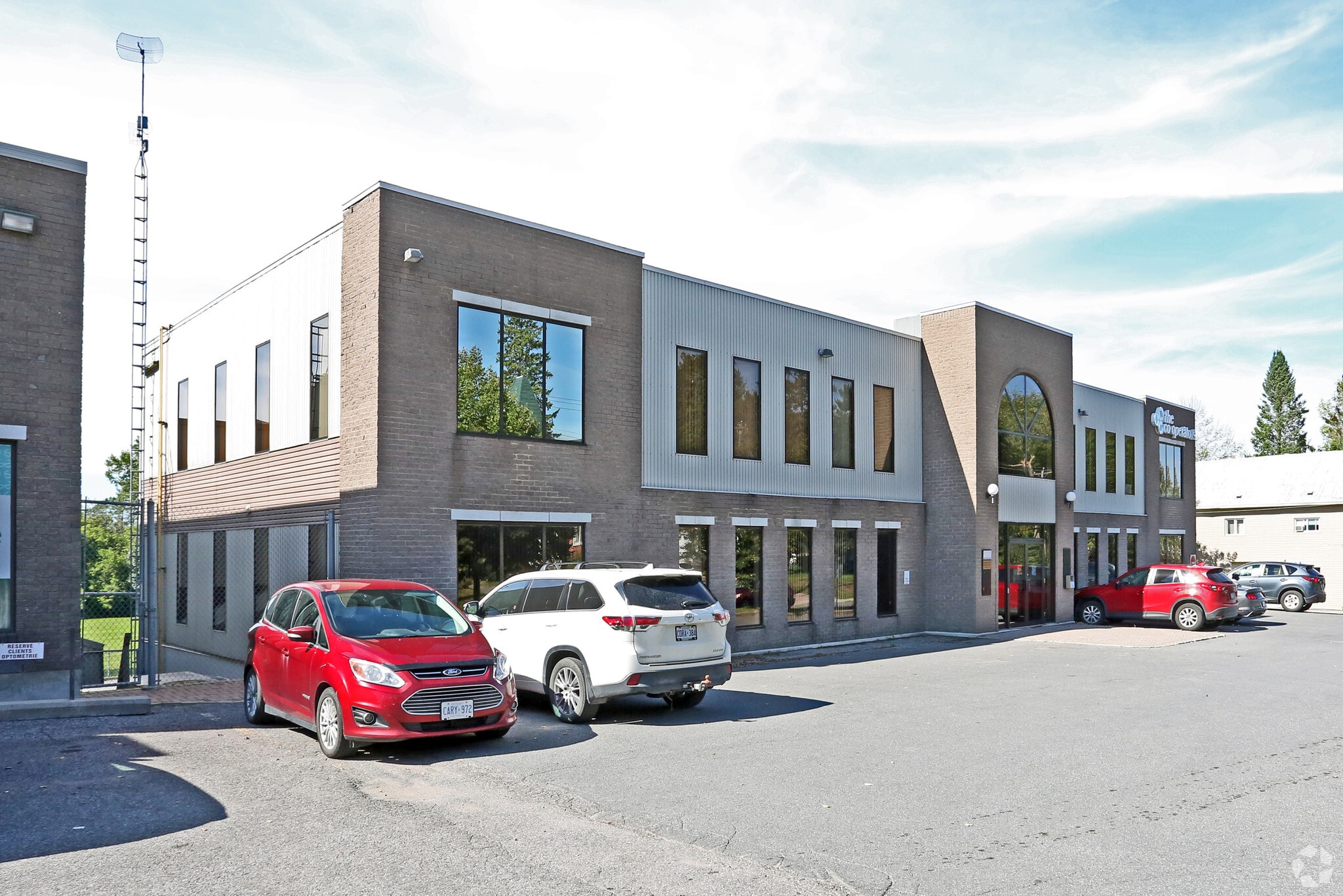 444 McGill St, Hawkesbury, ON for lease Building Photo- Image 1 of 5