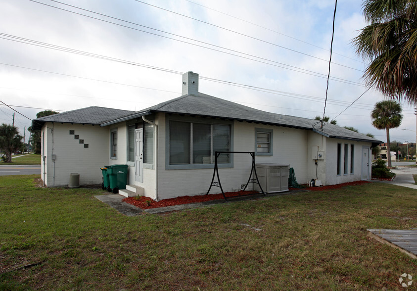 210 E Hibiscus Blvd, Melbourne, FL à vendre - Photo du bâtiment - Image 2 de 6