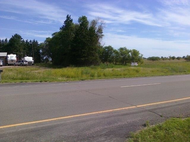 7515 Highway 52, Minot, ND à vendre Autre- Image 1 de 18