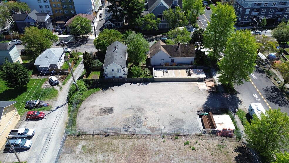 1119 J St, Tacoma, WA à vendre - Aérien - Image 2 de 12