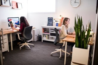 249 Central Park Ave, Virginia Beach, VA for lease Interior Photo- Image 2 of 9