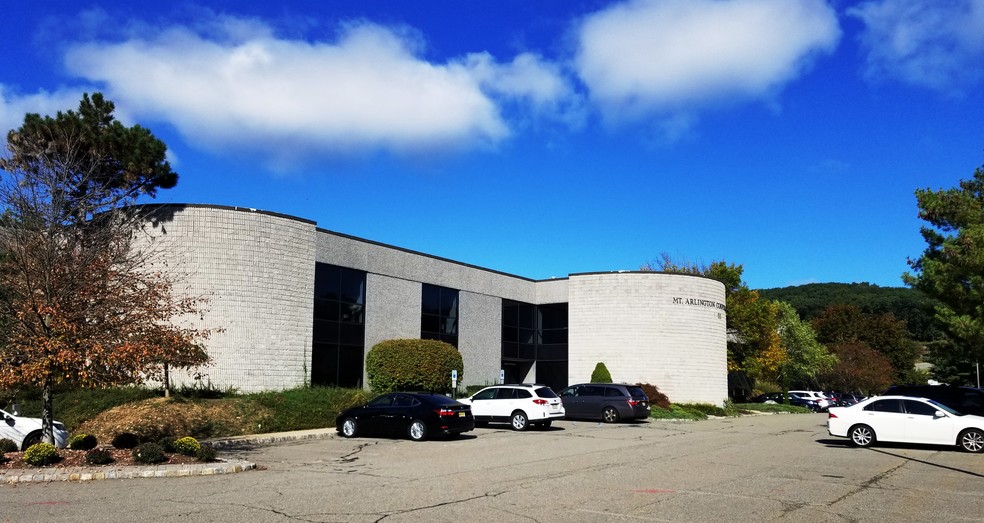 111 Howard Blvd, Mount Arlington, NJ for lease - Building Photo - Image 1 of 24