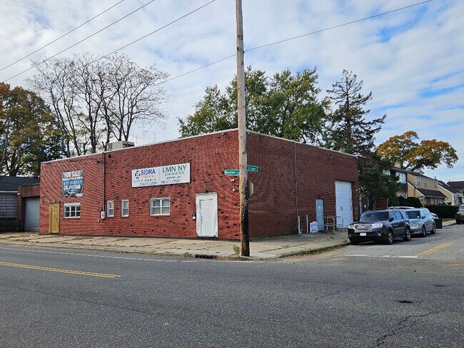 More details for 474 Meacham Ave, Elmont, NY - Flex for Sale