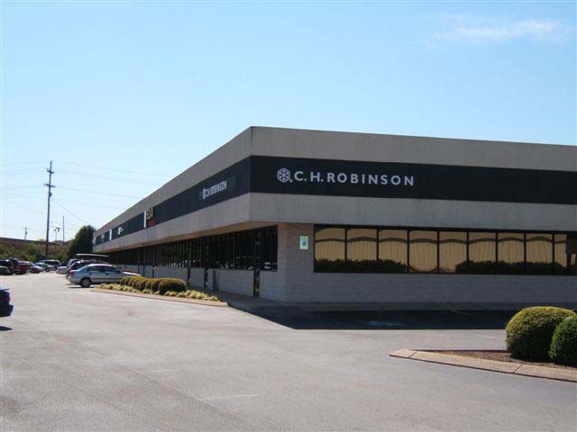 4295 Cromwell Rd, Chattanooga, TN for lease - Building Photo - Image 3 of 3