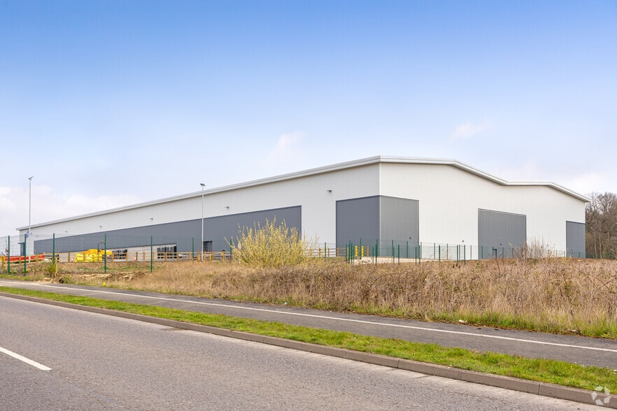 Somerby Way, Gainsborough for lease - Building Photo - Image 2 of 3