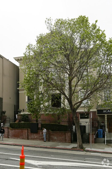 2209 Van Ness Ave, San Francisco, CA à vendre - Photo du bâtiment - Image 3 de 7