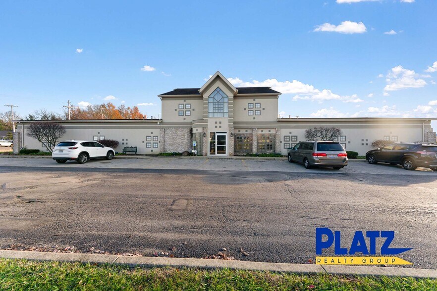 7250 West Blvd, Youngstown, OH à louer - Photo du bâtiment - Image 2 de 11