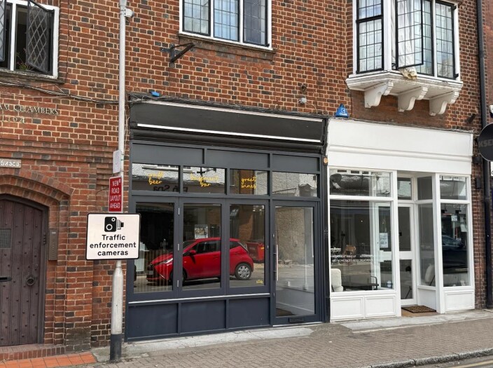 14 Station Rd, Gerrards Cross à louer Photo du bâtiment- Image 1 de 4