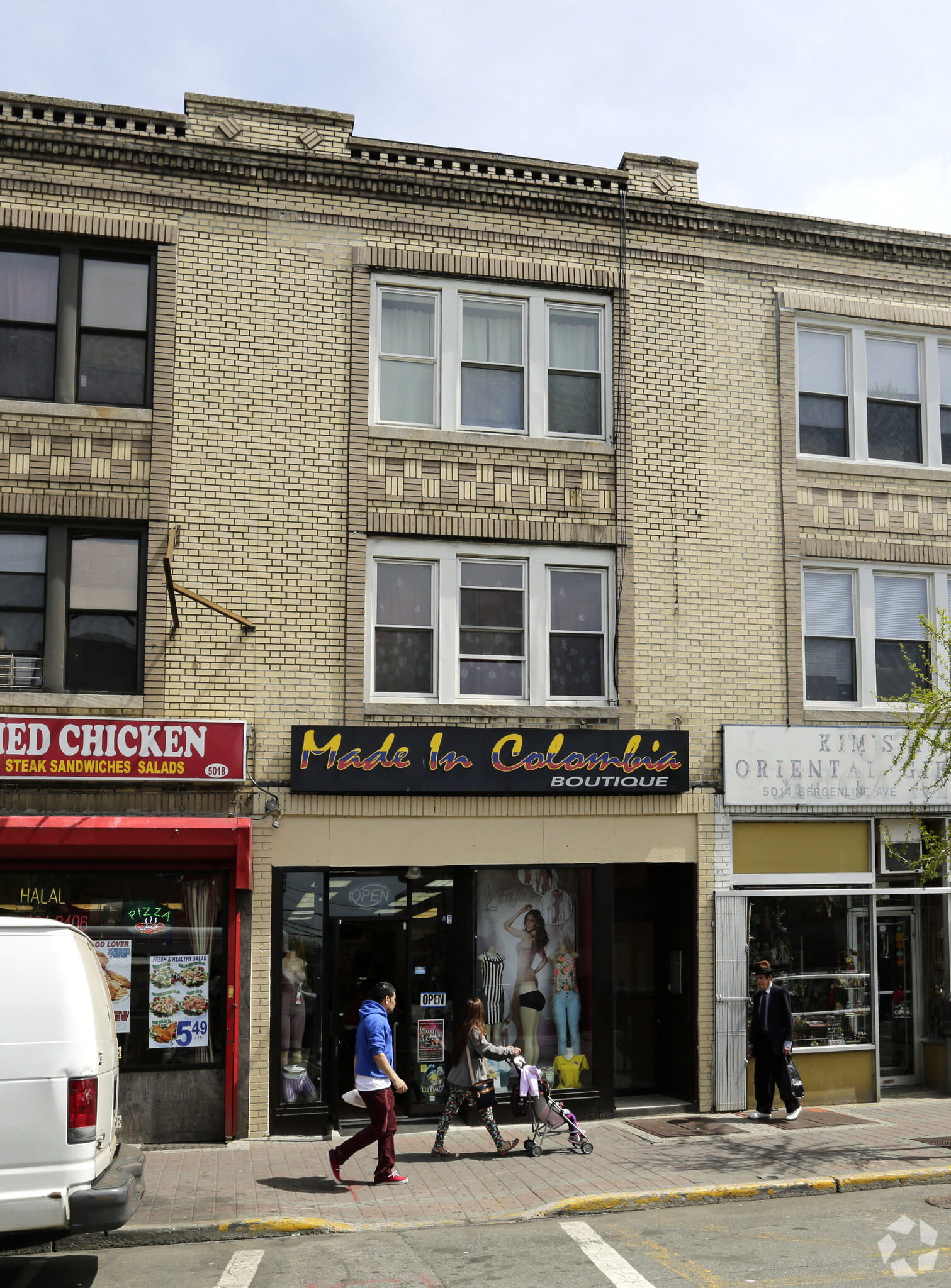 5016 Bergenline Ave, West New York, NJ for lease Primary Photo- Image 1 of 5