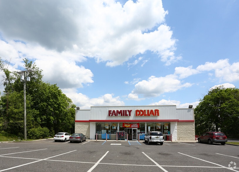 825 N Delsea Dr, Clayton, NJ for sale - Building Photo - Image 3 of 7