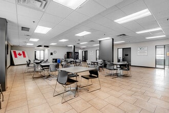 999 Boundary Rd, Oshawa, ON for sale Interior Photo- Image 2 of 5