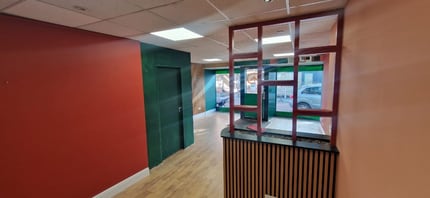 21 Parliament Street, Isle Of Man for lease Interior Photo- Image 1 of 12