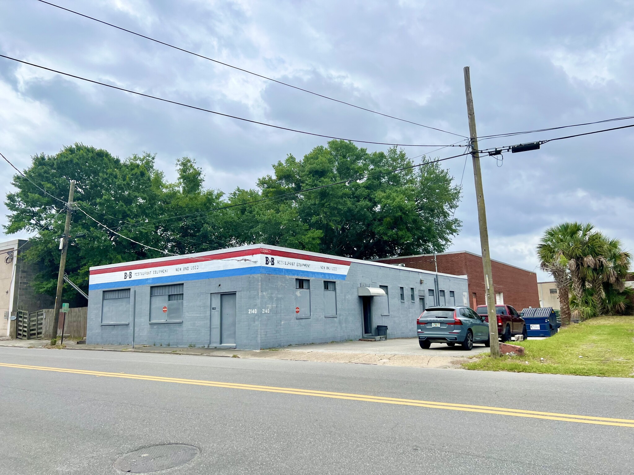 2140 Dennis St, Jacksonville, FL for sale Building Photo- Image 1 of 14