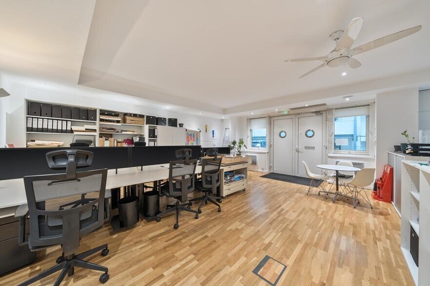 Royal Oak Yard, Londres à louer - Photo du bâtiment - Image 2 de 16