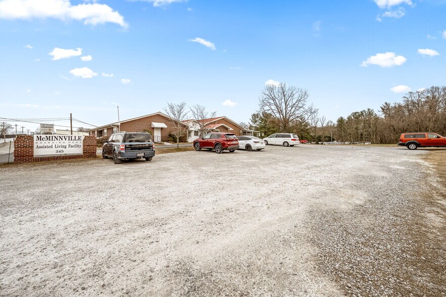 345 Garfield St, McMinnville, TN à vendre - Photo du bâtiment - Image 3 de 21