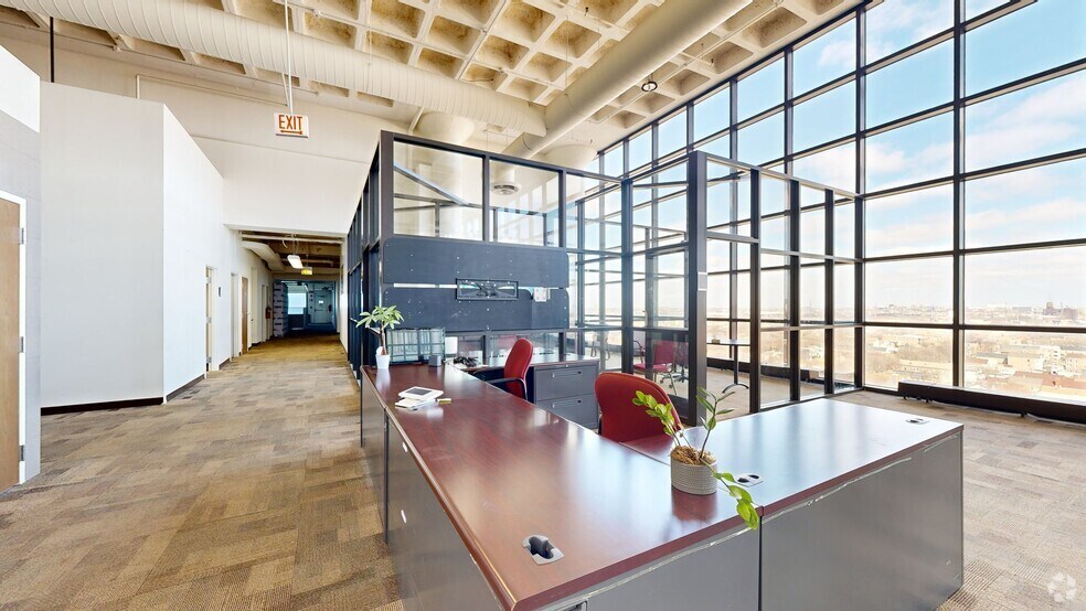 1111 W 35th St, Chicago, IL à louer - Numérisation 3D de Matterport - Image 3 de 34