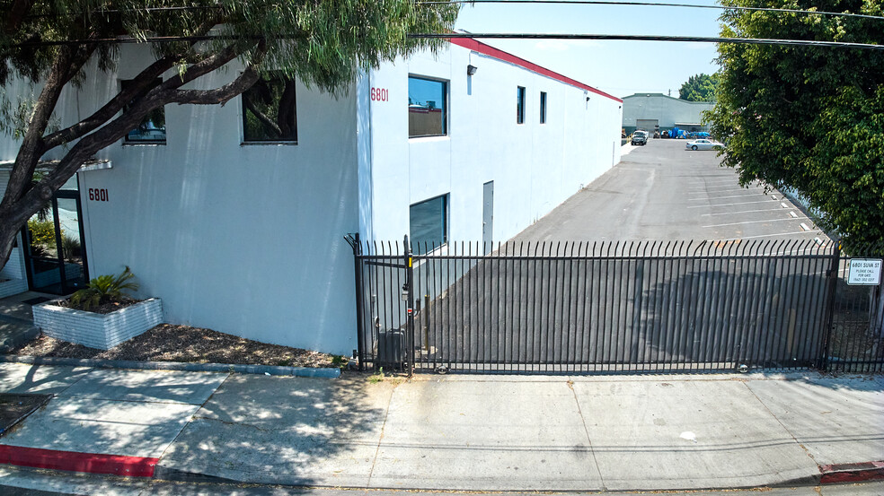 6801 Suva St, Bell Gardens, CA for lease - Building Photo - Image 3 of 10