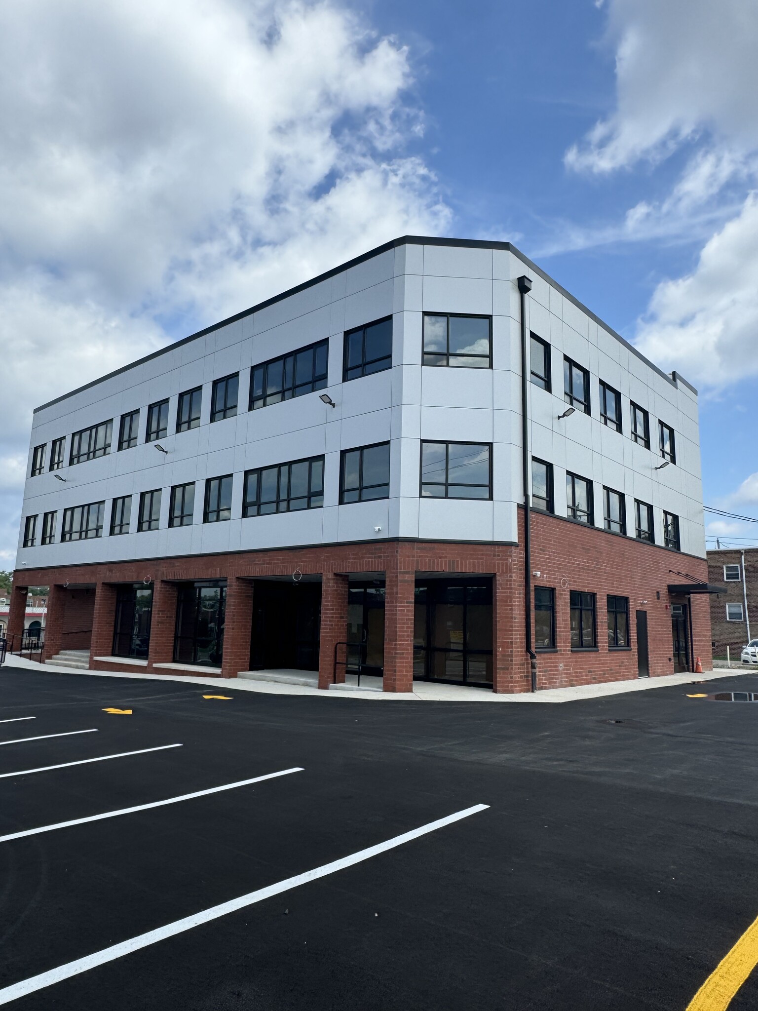 1729 Cottman Ave, Philadelphia, PA for lease Building Photo- Image 1 of 5