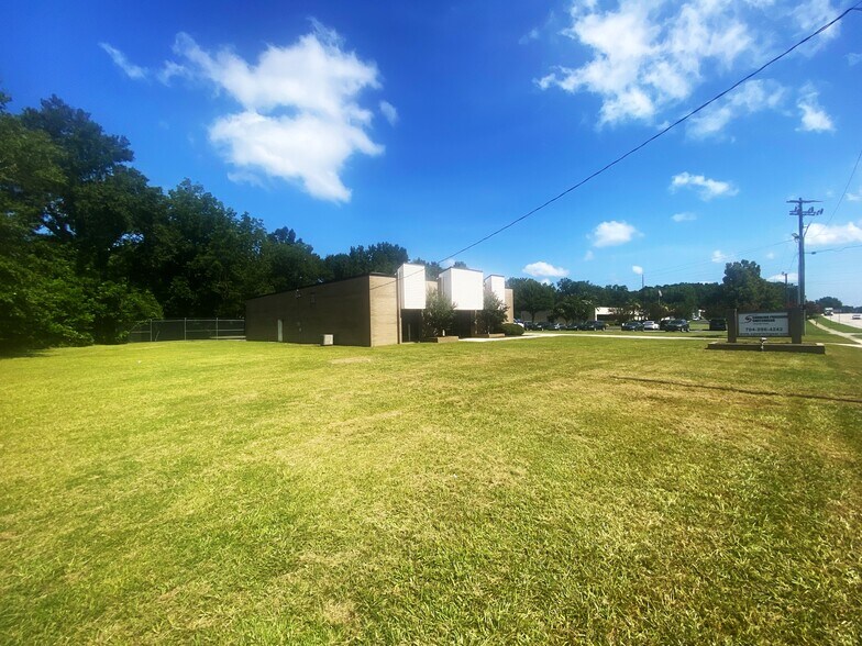 2765 Magnolia St, Orangeburg, SC à vendre - Photo du bâtiment - Image 3 de 48