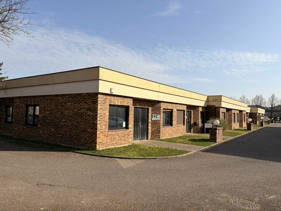 10-12 Rue Jean Monnet, Eckbolsheim for lease Building Photo- Image 1 of 14