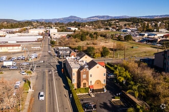 154 Dry Creek Rd, Healdsburg, CA - Aerial  map view - Image1