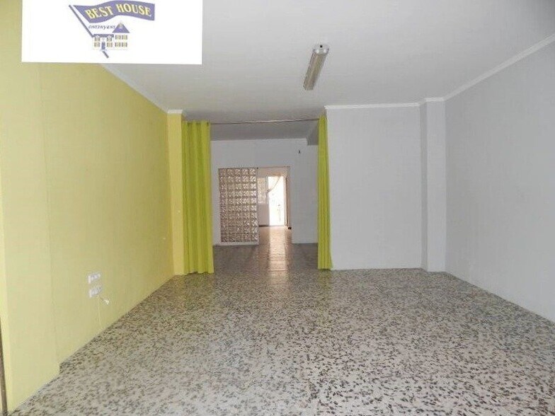 Retail in Ontinyent, Valencia for lease - Building Photo - Image 2 of 21