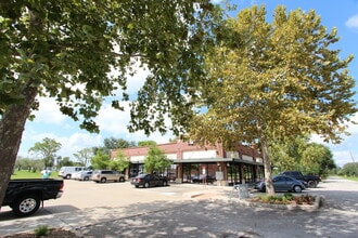 30525 1st St, Fulshear, TX for lease Interior Photo- Image 2 of 7