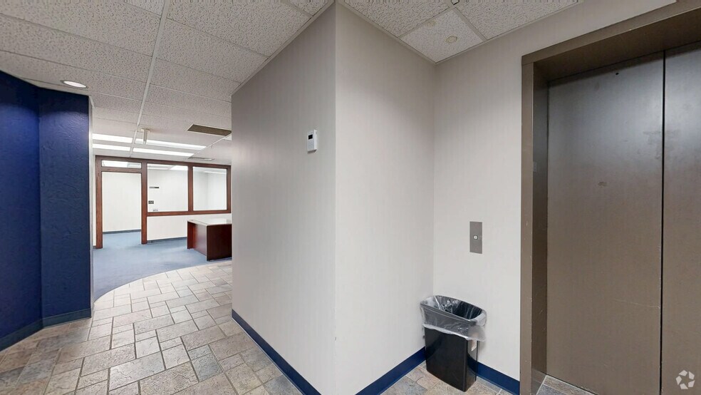 6000 S Western Ave, Oklahoma City, OK for lease - Matterport 3D Scan - Image 2 of 21