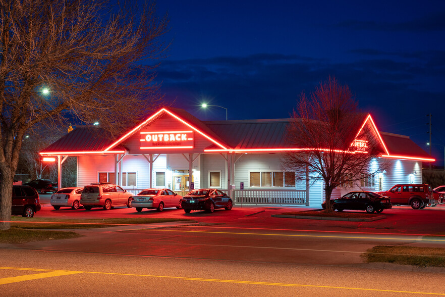 970 Lindsay Blvd, Idaho Falls, ID for sale - Building Photo - Image 1 of 1