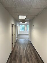 55 Harristown Rd, Glen Rock, NJ for lease Interior Photo- Image 2 of 2