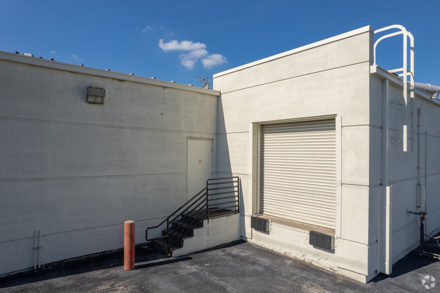 20210 N US 59 Hwy, Humble, TX for lease - Building Photo - Image 2 of 7