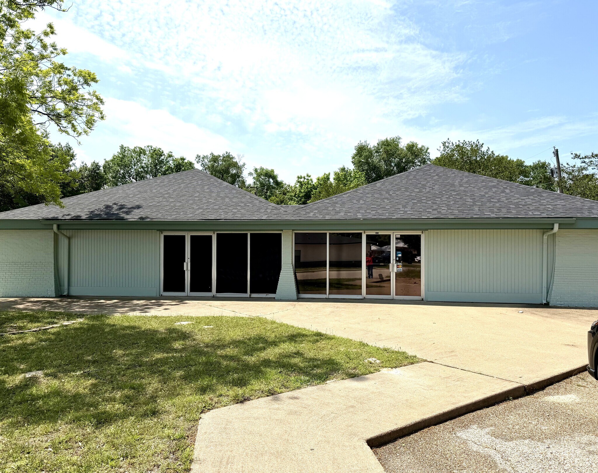 406 Lindsey Ln, Athens, TX à vendre Photo du bâtiment- Image 1 de 10