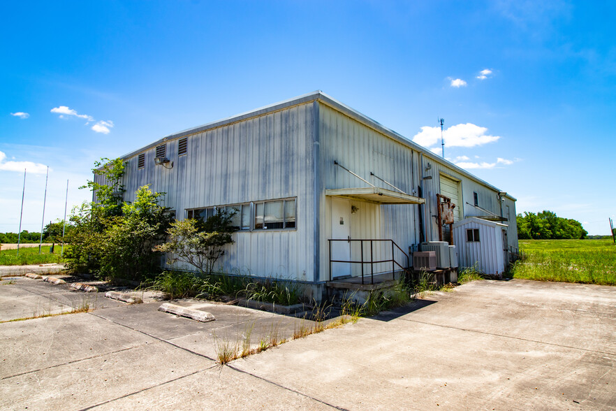 1901 E Ebey St, Church Point, LA for lease - Building Photo - Image 1 of 3