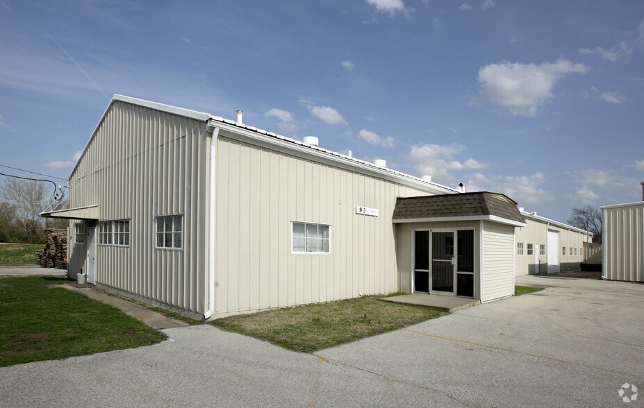93-95 Ford Ln, Hazelwood, MO à vendre - Photo du bâtiment - Image 3 de 4