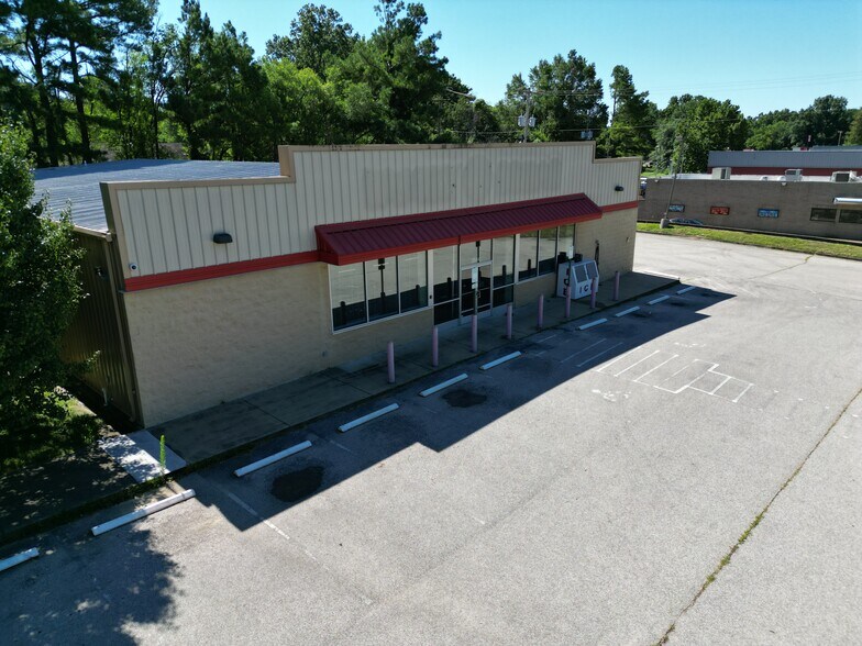 3544 Covington Pike, Memphis, TN à vendre - Photo du bâtiment - Image 3 de 6