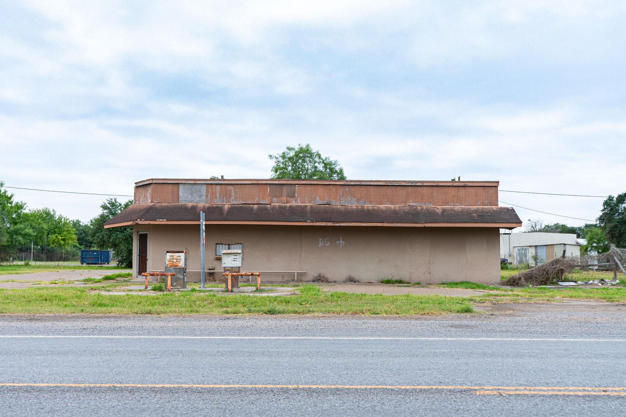 29615 FM 493, Hargill, TX à vendre Photo principale- Image 1 de 11