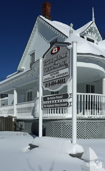 43 Rue Principale, Gatineau, QC à louer - Photo du bâtiment - Image 2 de 3