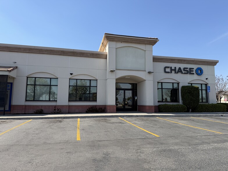 13061-13073 Rosedale Hwy, Bakersfield, CA for lease - Building Photo - Image 3 of 20