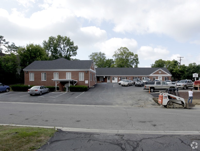 1000 High St N, Worthington, OH for lease - Primary Photo - Image 1 of 6
